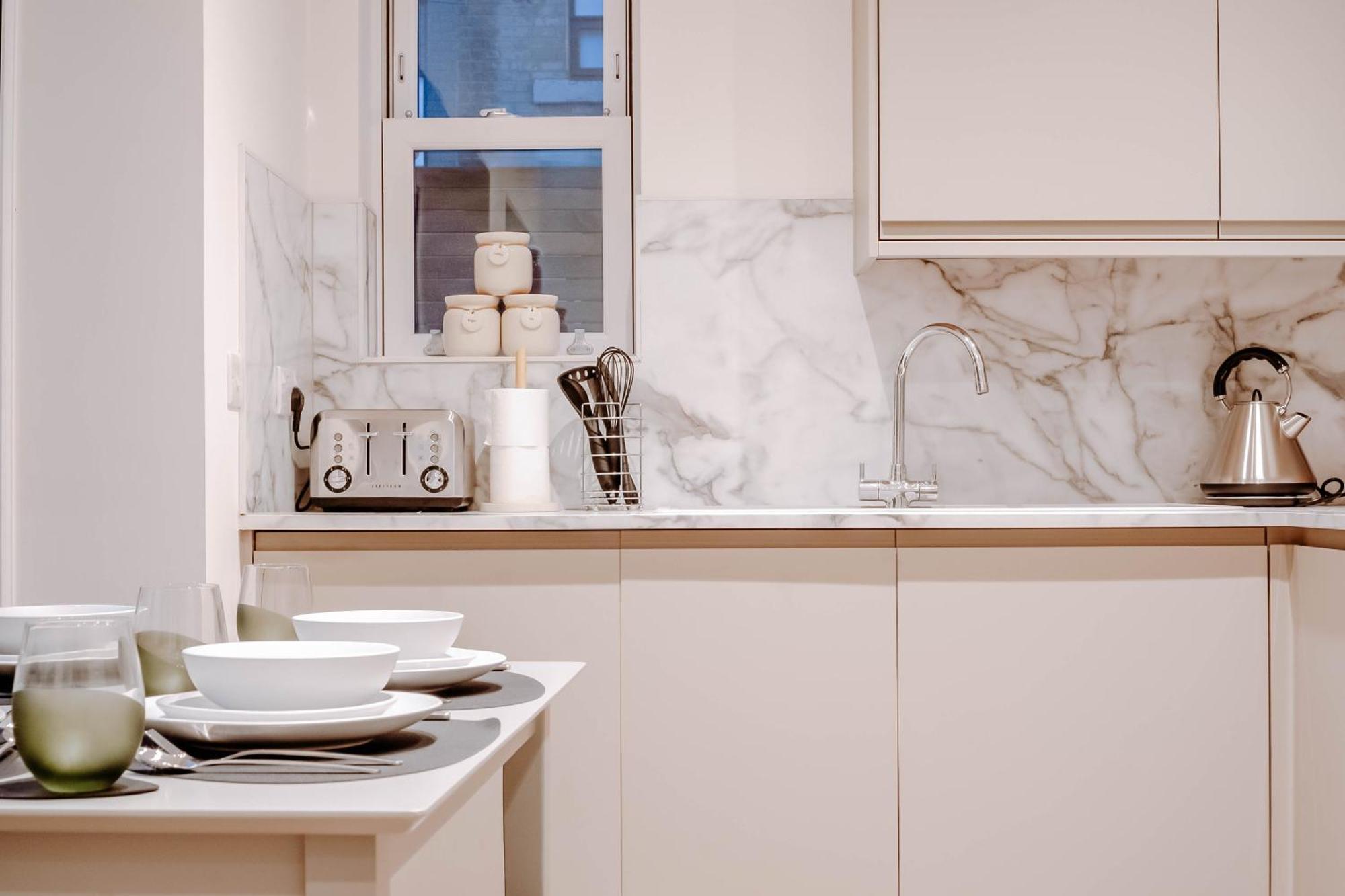 Mayfield - Central Harrogate Apartment - Ground Floor 외부 사진